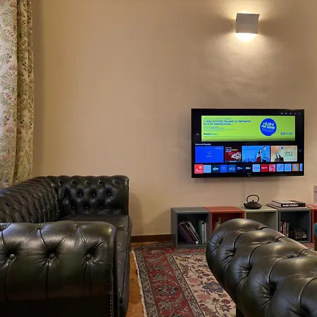 Steps From Piazza Maggiore - 1 Bedroom Appartement *