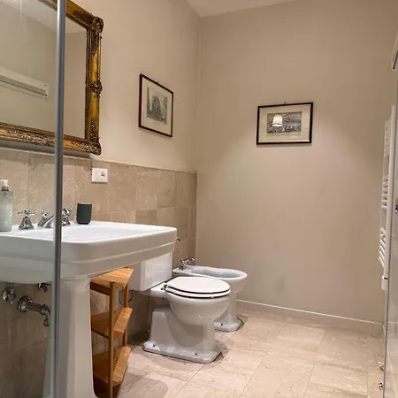 Appartement Steps From Piazza Maggiore - 1 Bedroom *